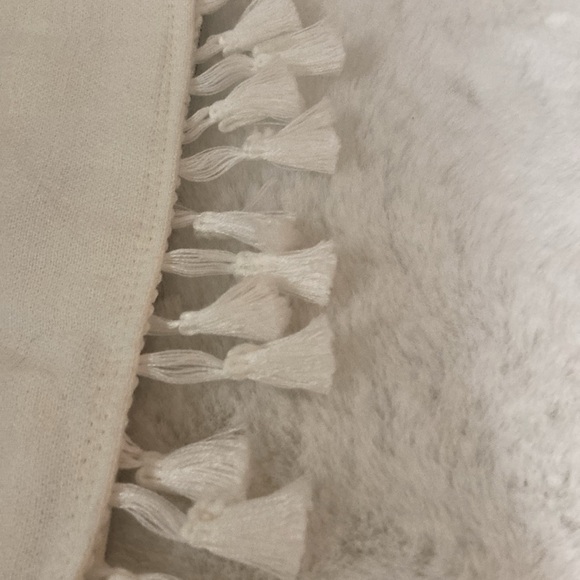 Target BP Fall 2019 Table Runner - Picture 5 of 6